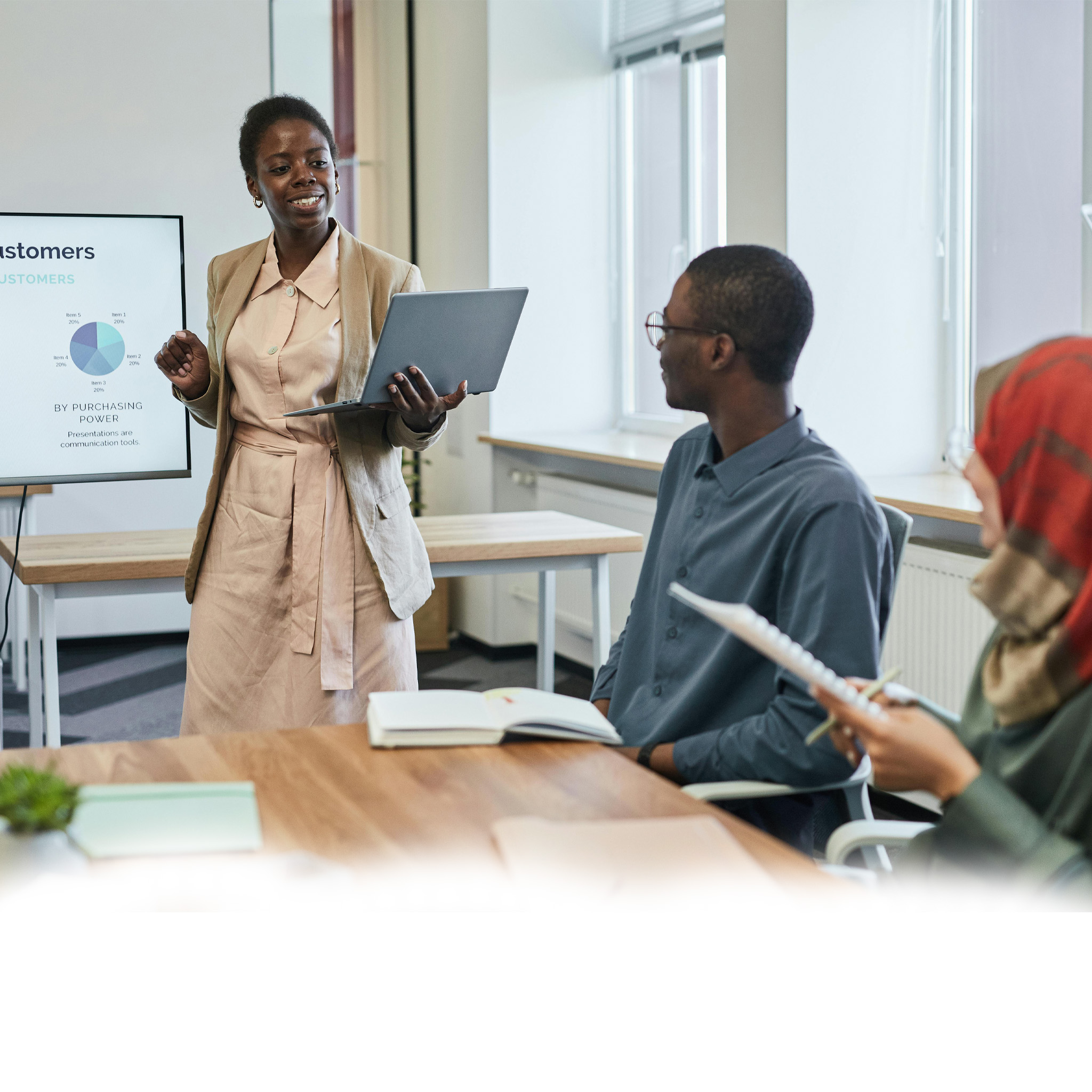 SERVICES ADMINISTRATIFS en anglais